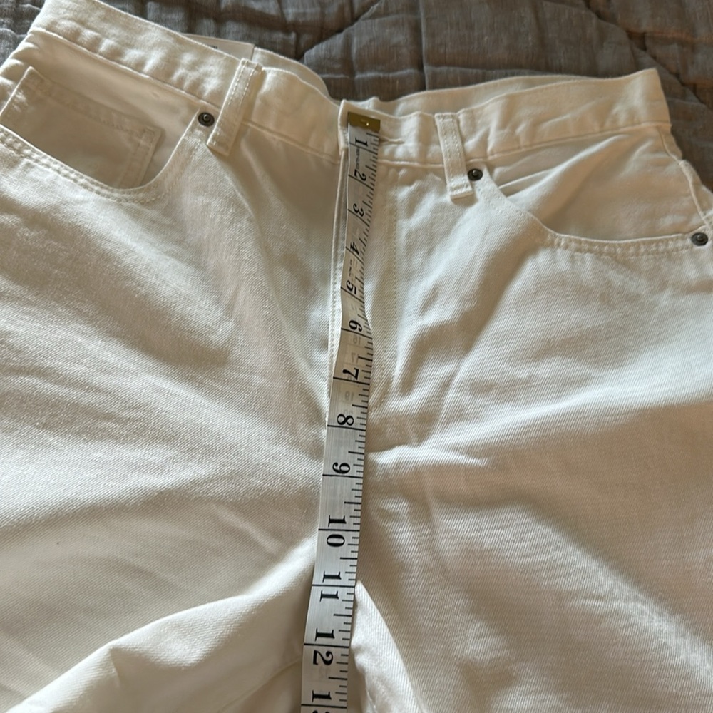 Uniqlo Women's High Rise White Denim Shorts size 28 - Picture 7 of 8